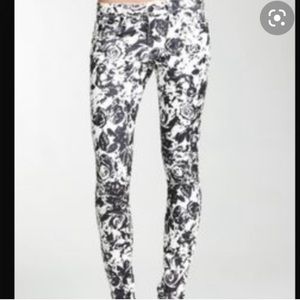 Ann Taylor Black and White Floral Modern Fit  Jean